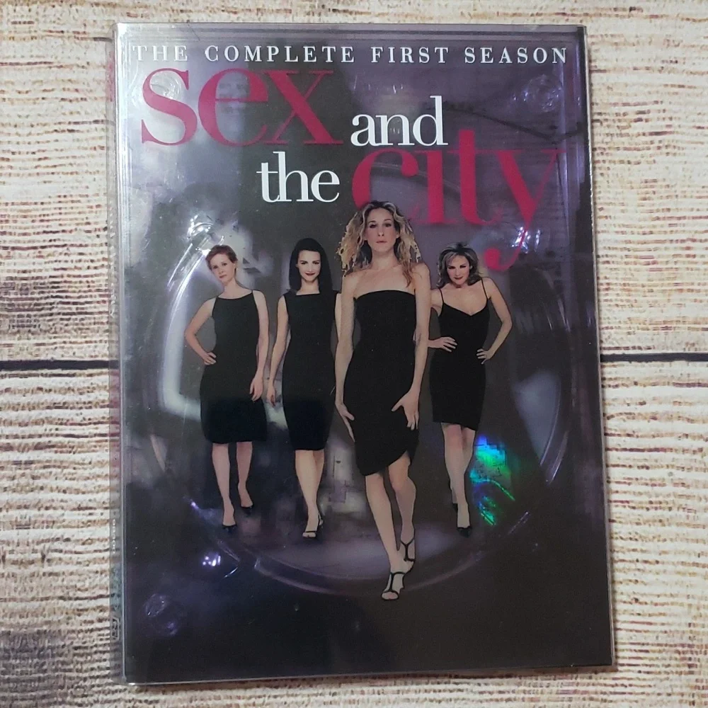 Multiple DVD's - Picture 2 of 9